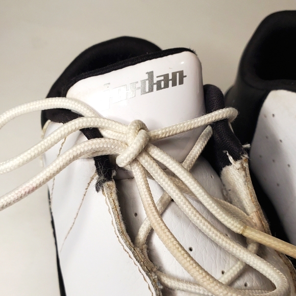 Nike Air Jordan TE 2 Low A02102-101 White Black Basketball Shoes Size 10C Childs - Picture 4 of 6